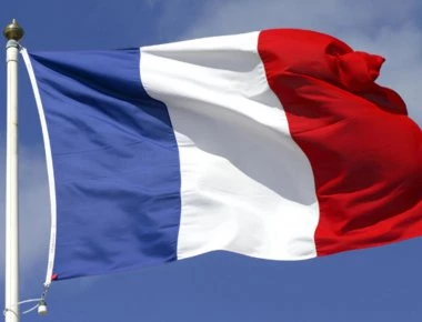 Σφοδρή αντίδραση των Γάλλων για τους αμερικανικούς δασμούς